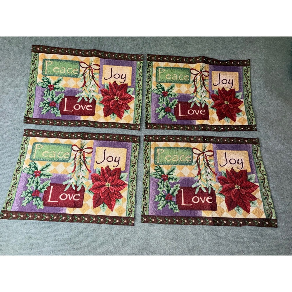 Windham Home poinsettia Placemats Set of 4 Multicolor New Christmas Tapestry